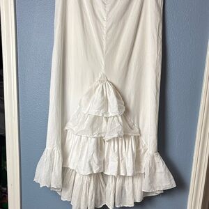 Vintage Bustle Style White Ruffled Skirt